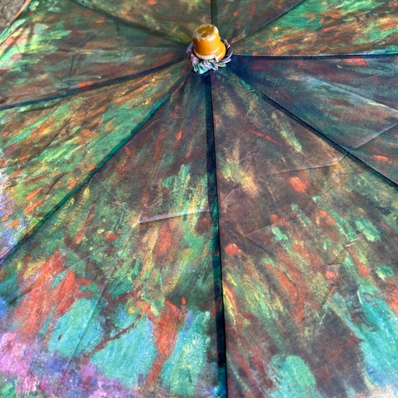 VINTAGE SALAMANDER (1992) POLYESTER WATERCOLOR PRINT WOOD HANDLE UMBRELLA - Picture 6 of 16